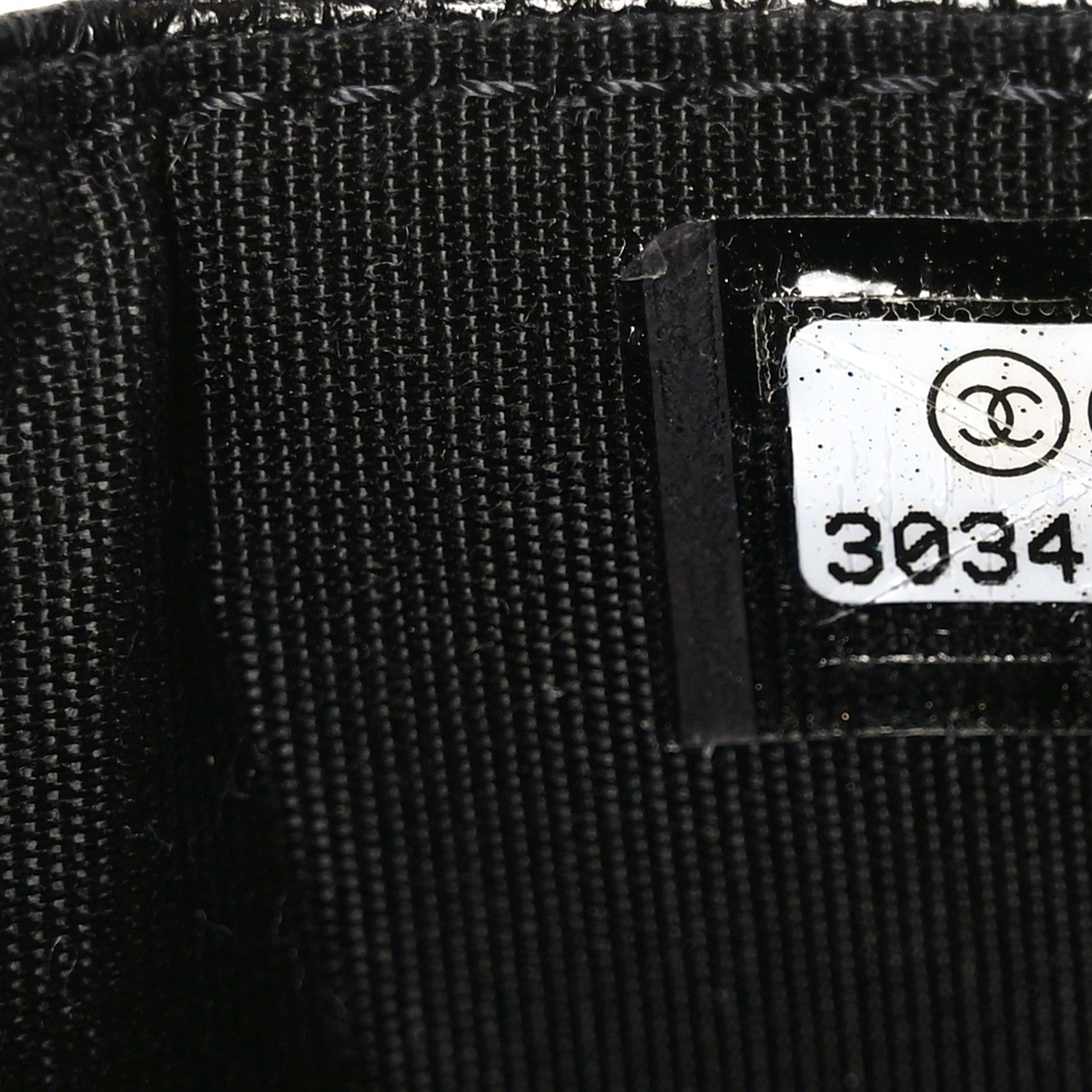 Caviar Quilted Boy  Holder Black
