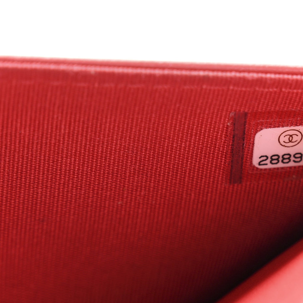 Caviar Quilted Boy Wallet On Chain WOC Red