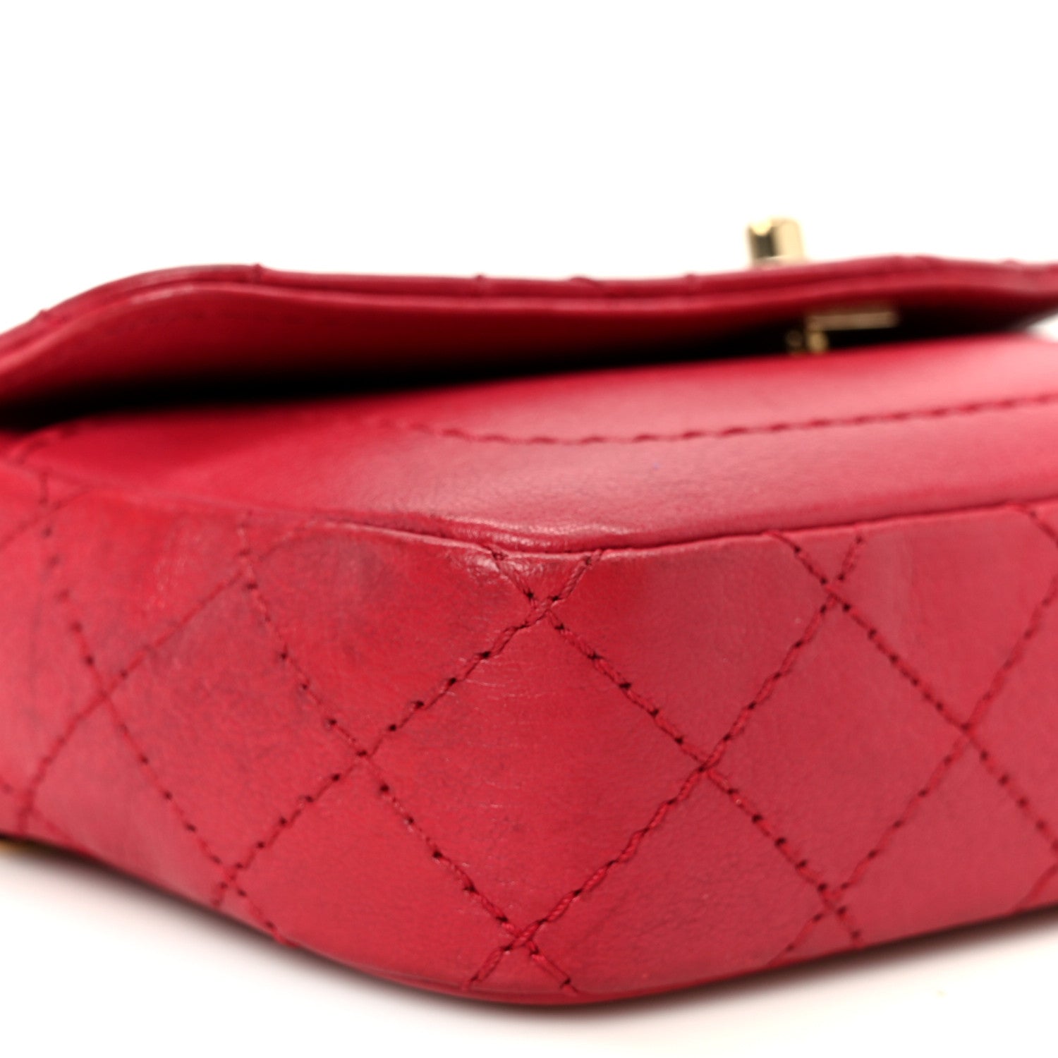 Goatskin Quilted Coco Curve Flap Messenger Flap Red