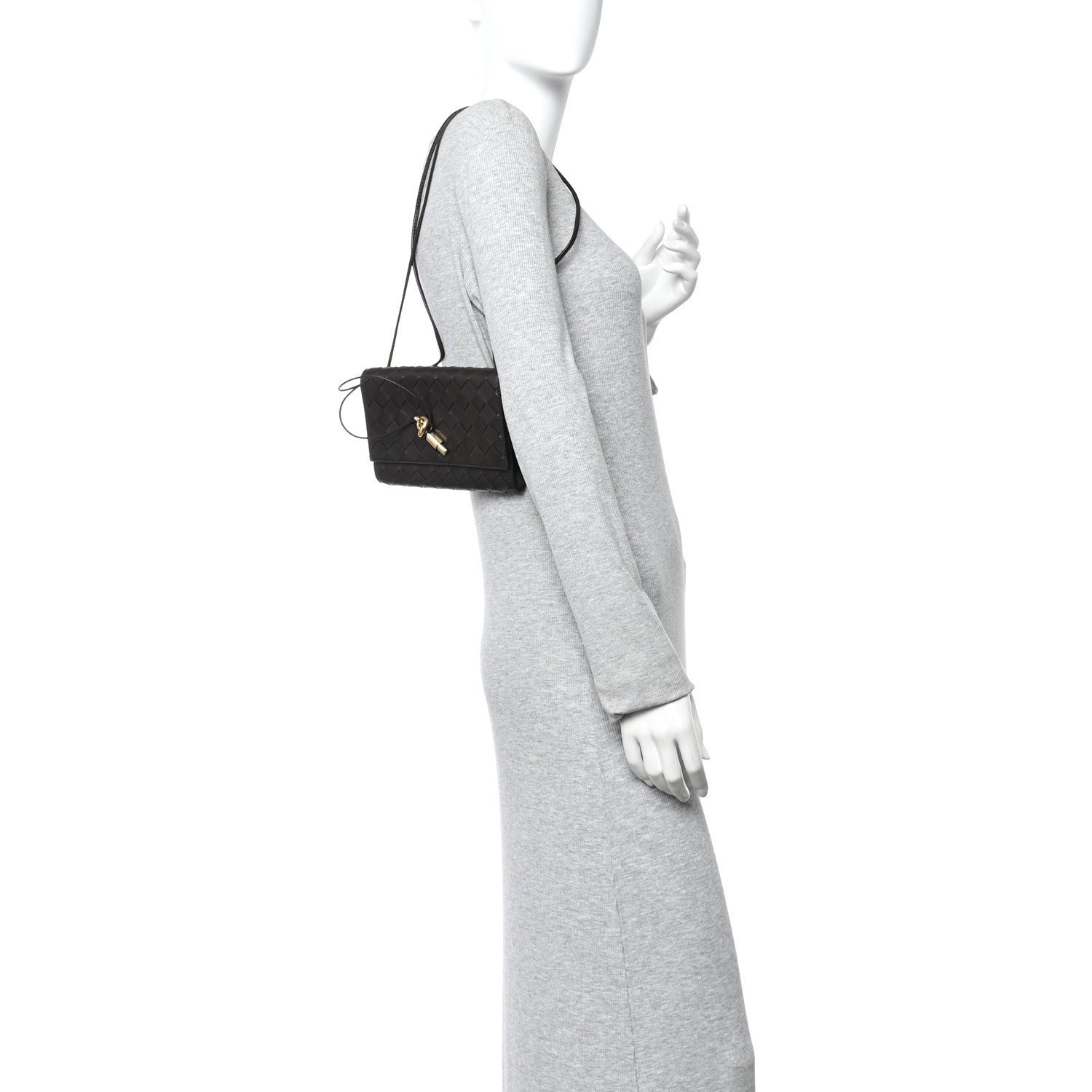 Nappa Intrecciato Andiamo Pouch On Strap Fondant