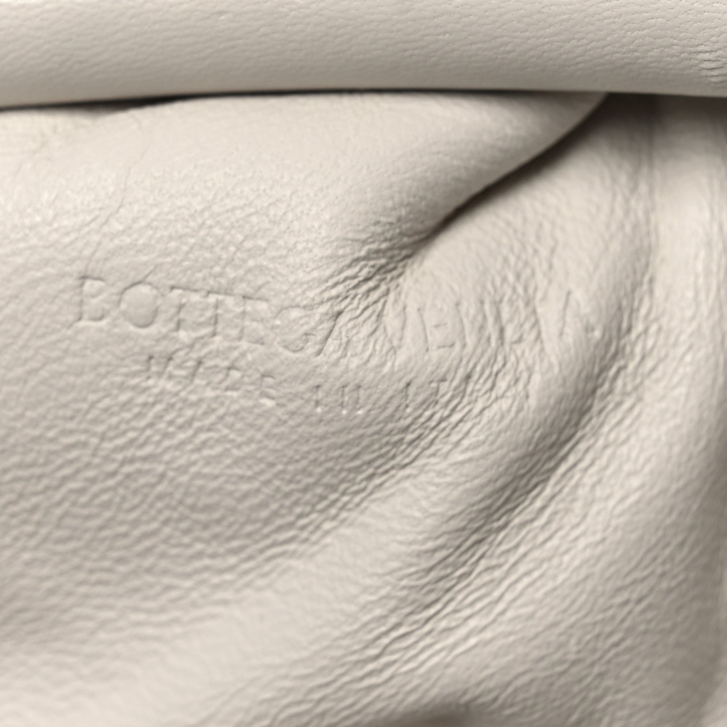 Nappa Intrecciato The Mini Pouch Chalk