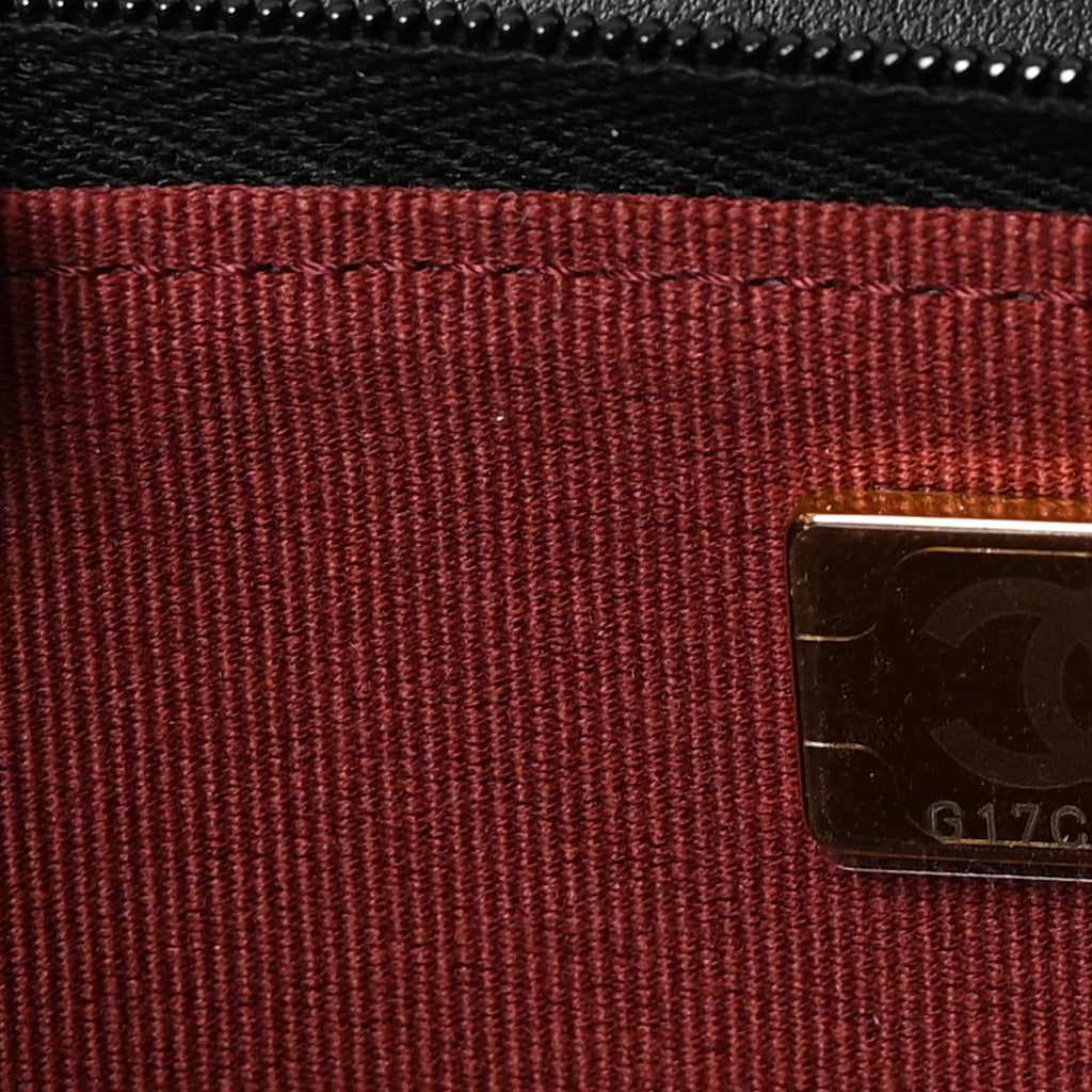 Calfskin Quilted Perfect Fit Wallet On Chain WOC Black