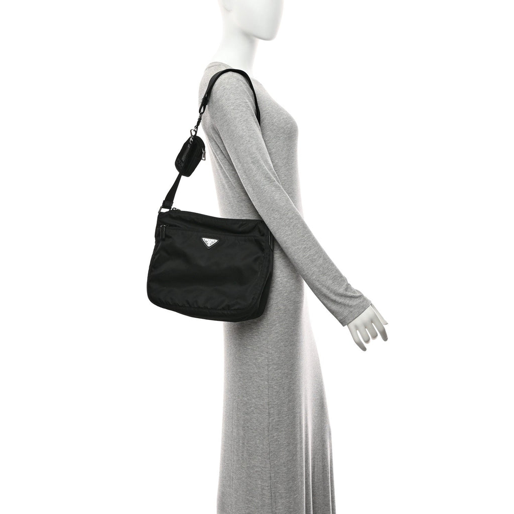 Re-Nylon Vela Saffiano Pocket Double Zip Messenger Bag Black