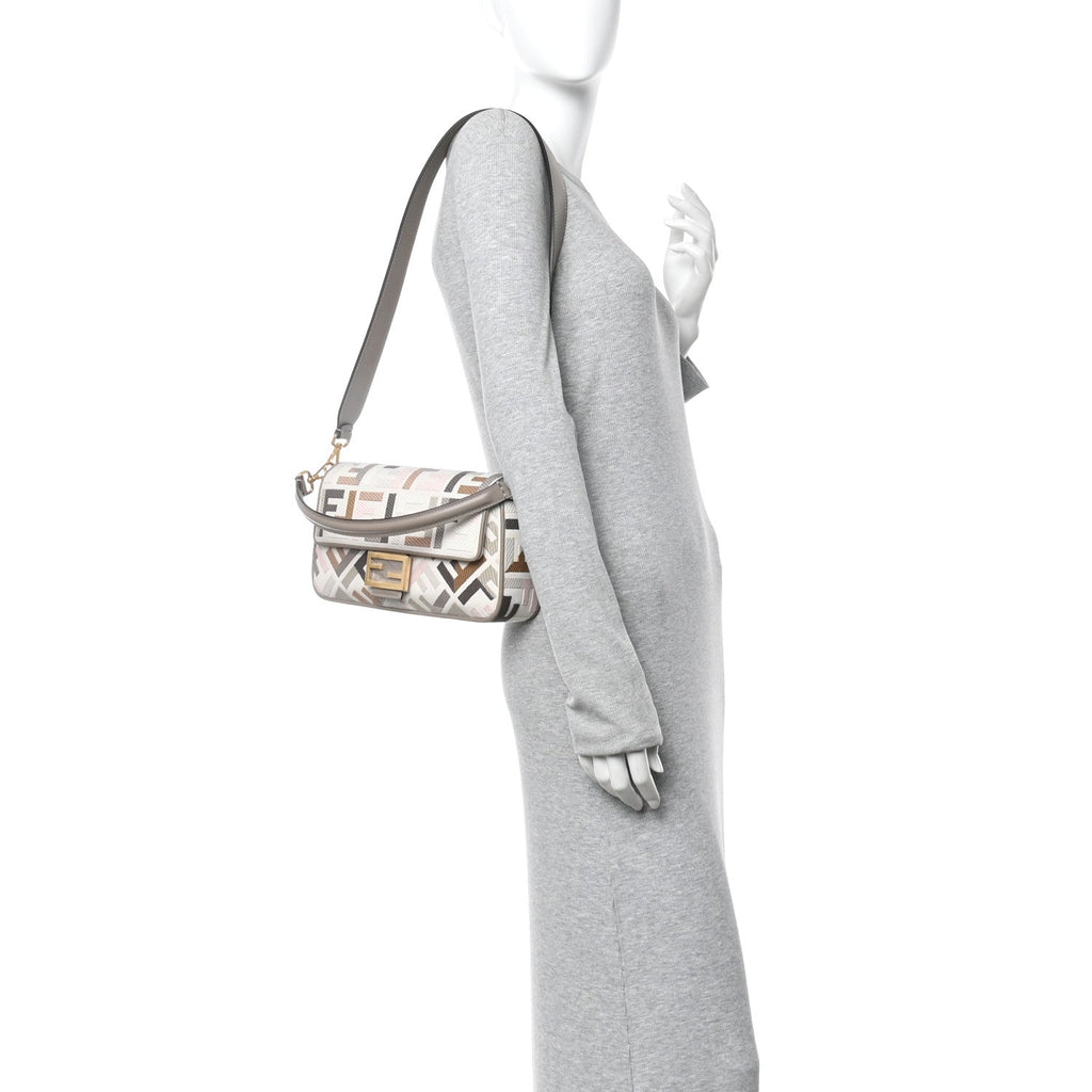 Canvas Vitello Seta FF Multicolor Embroidered Baguette Grezzo Multicolor Tortora