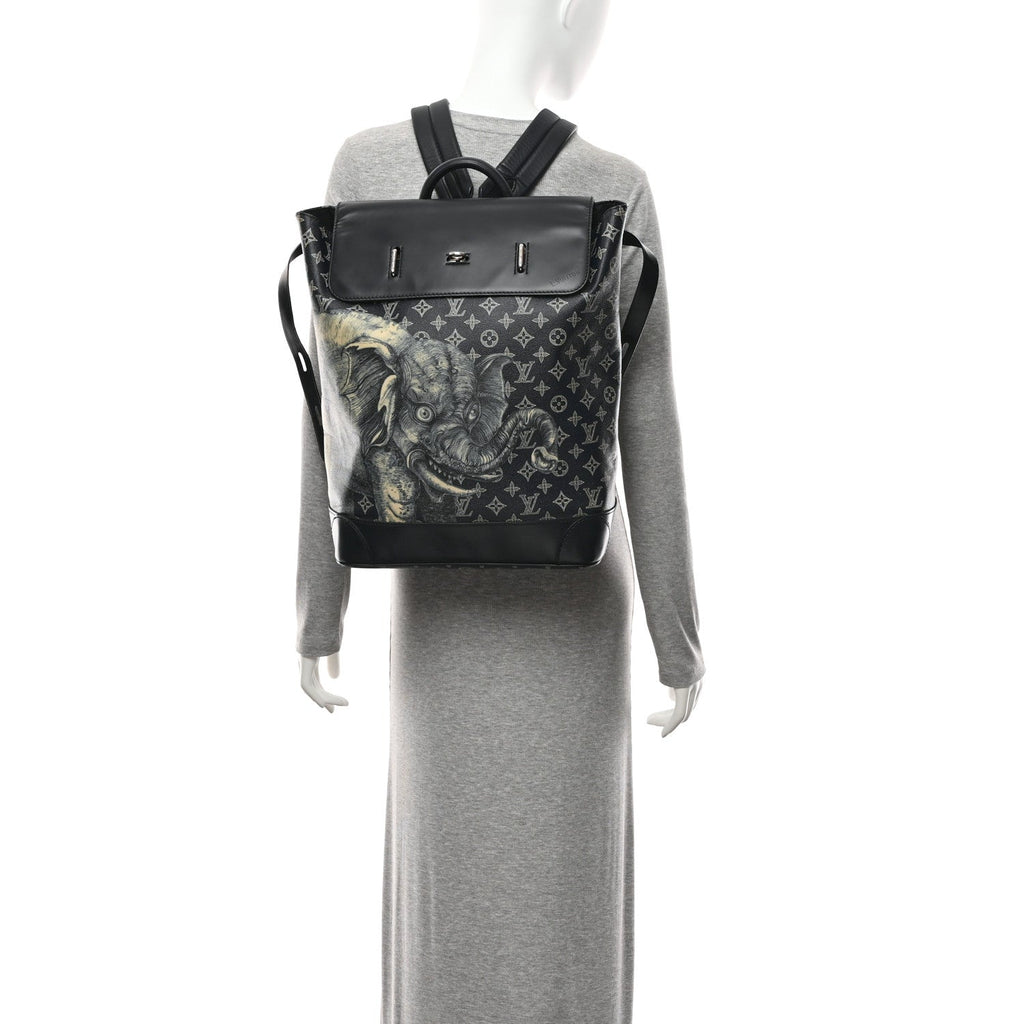Savane Monogram Elephant Chapman Steamer Backpack Encre