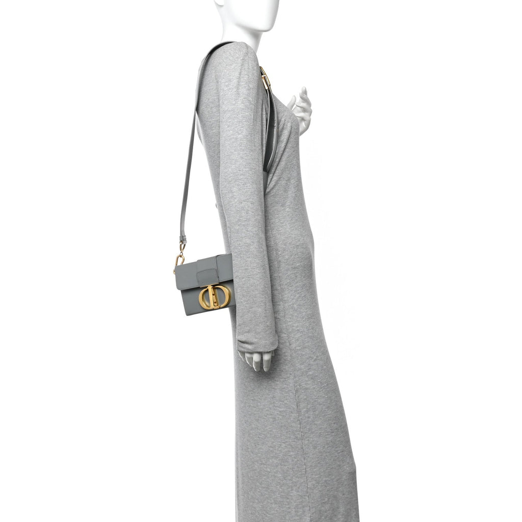 Box Calfskin 30 Montaigne Box Bag Gray