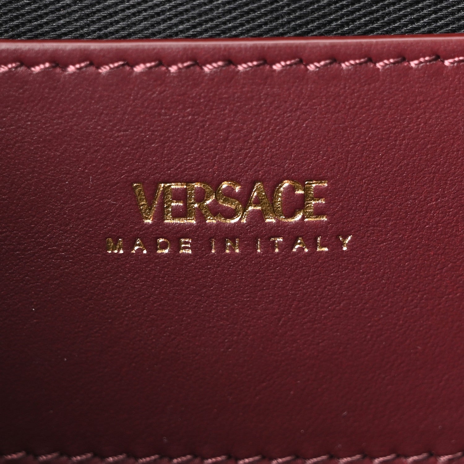 Vitello Virtus Small Shoulder Bag Burgundy