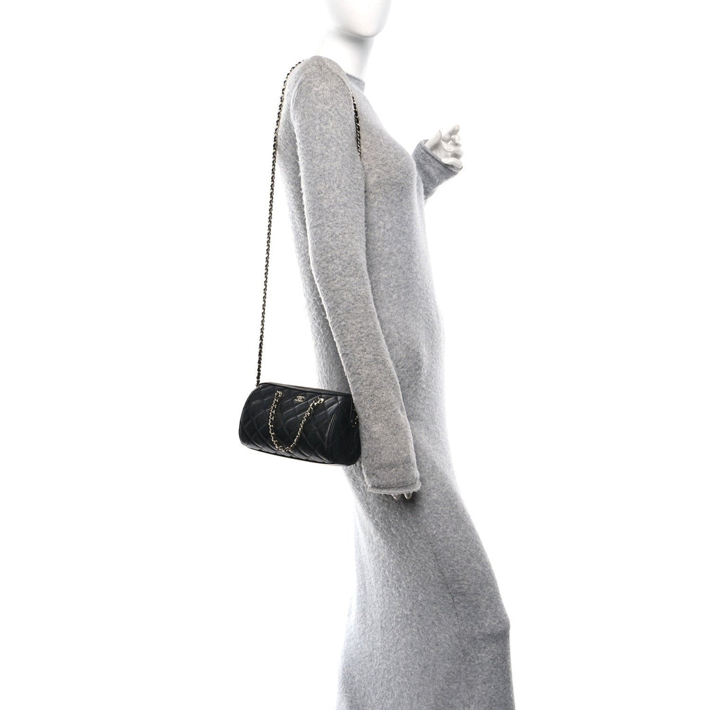 Caviar Quilted Barrel Clutch With Chain Black