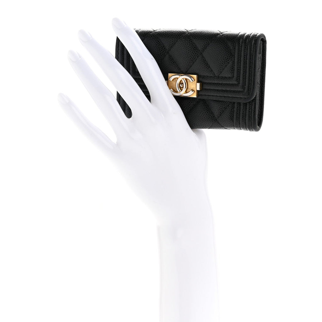 Caviar Quilted Boy Flap  Holder Black