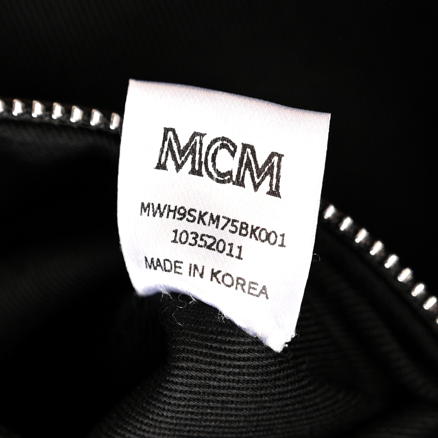 Calfskin Ottomar Large Klara Hobo Black