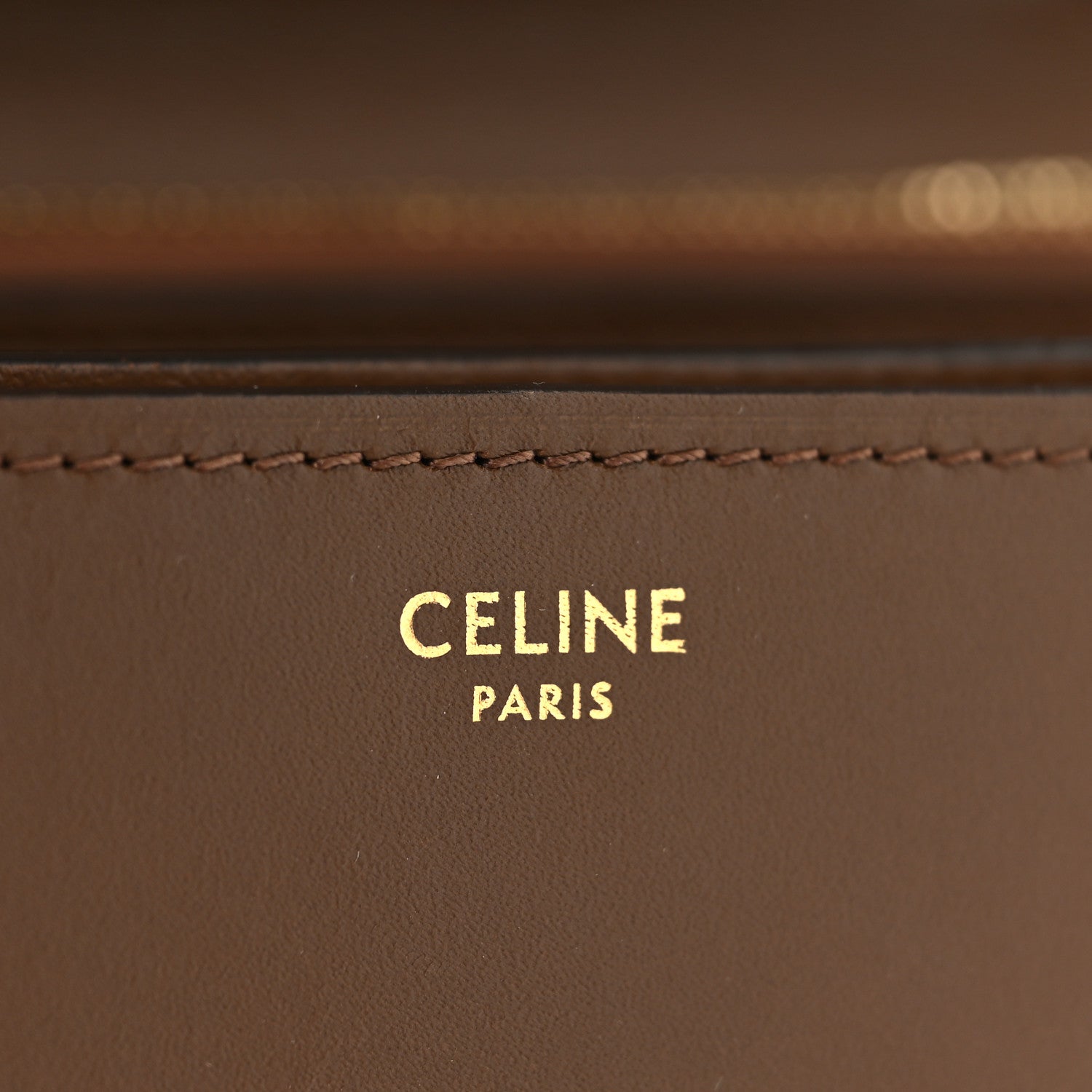Box Calfskin Medium Classic Box Flap Bag Camel