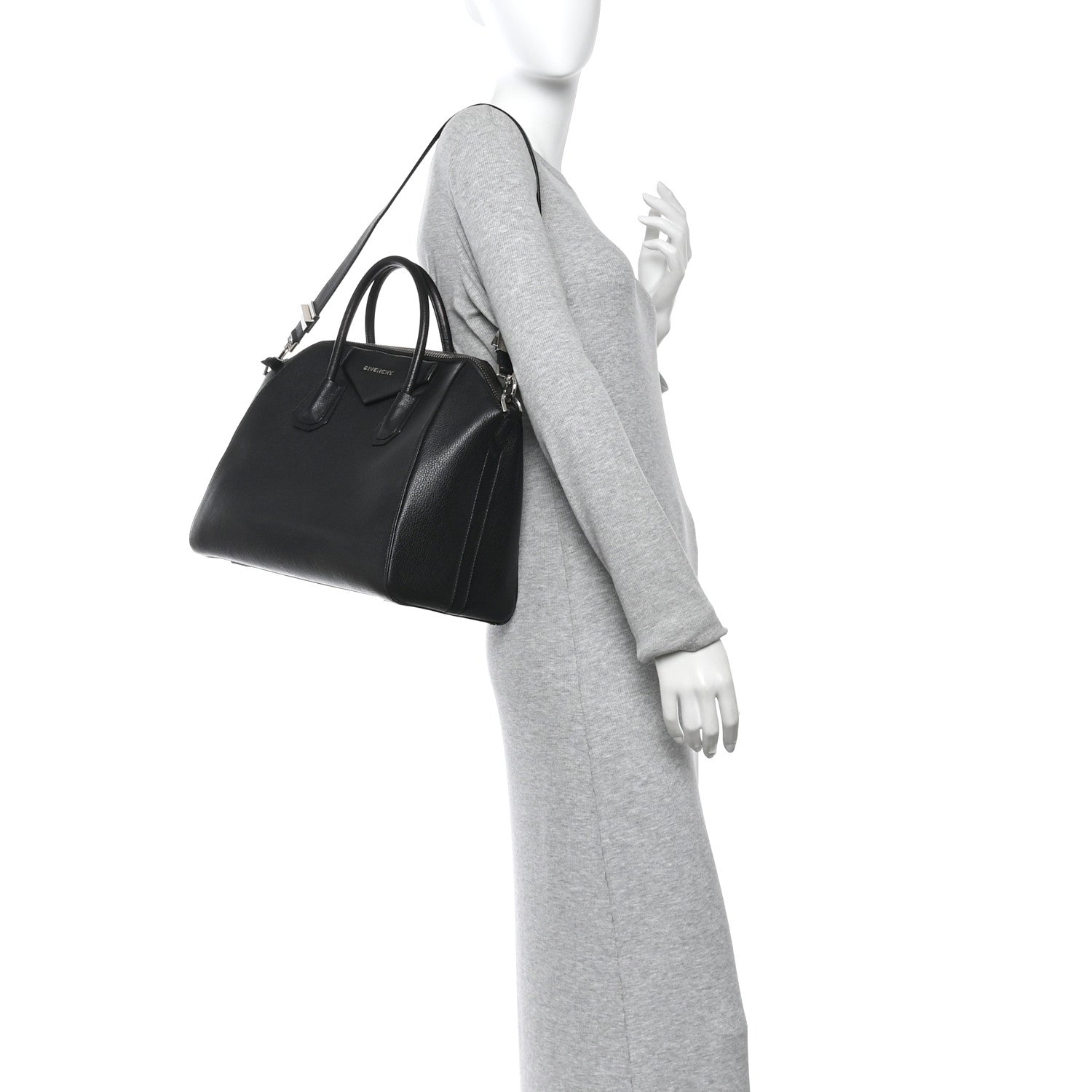 Sugar Goatskin Medium Antigona Black