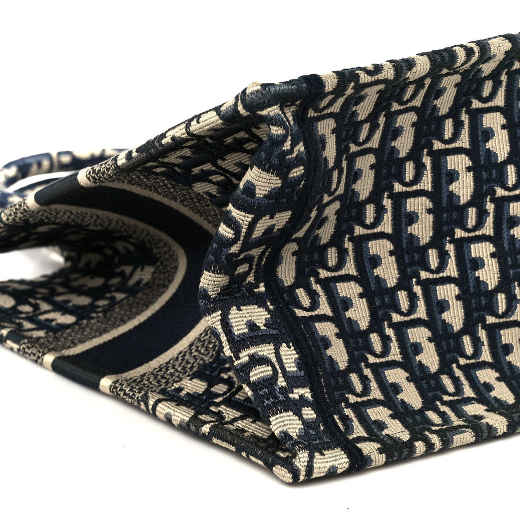 Oblique Medium Book Tote Blue Multicolor