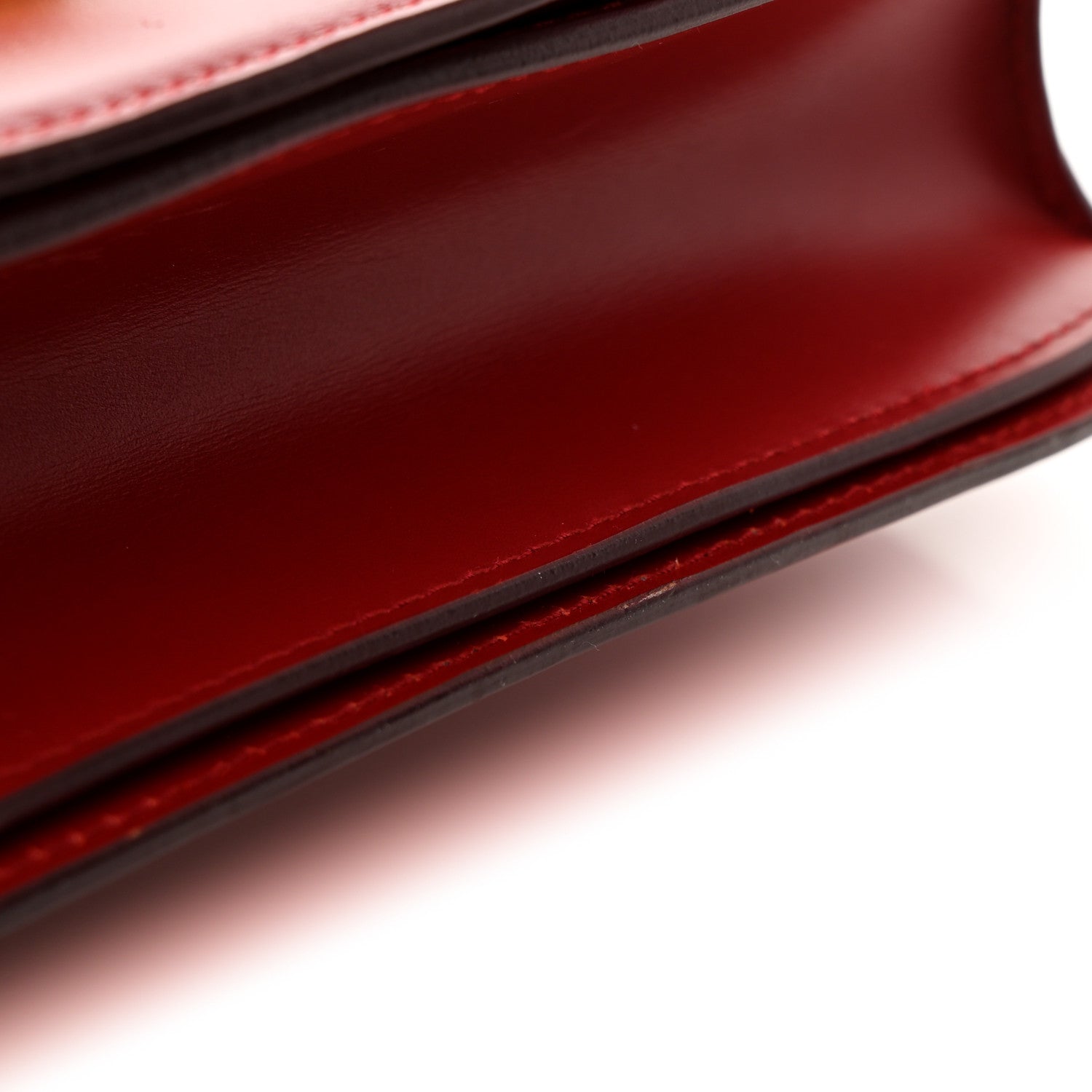 Box Calfskin Medium Classic Box Flap Bag Red