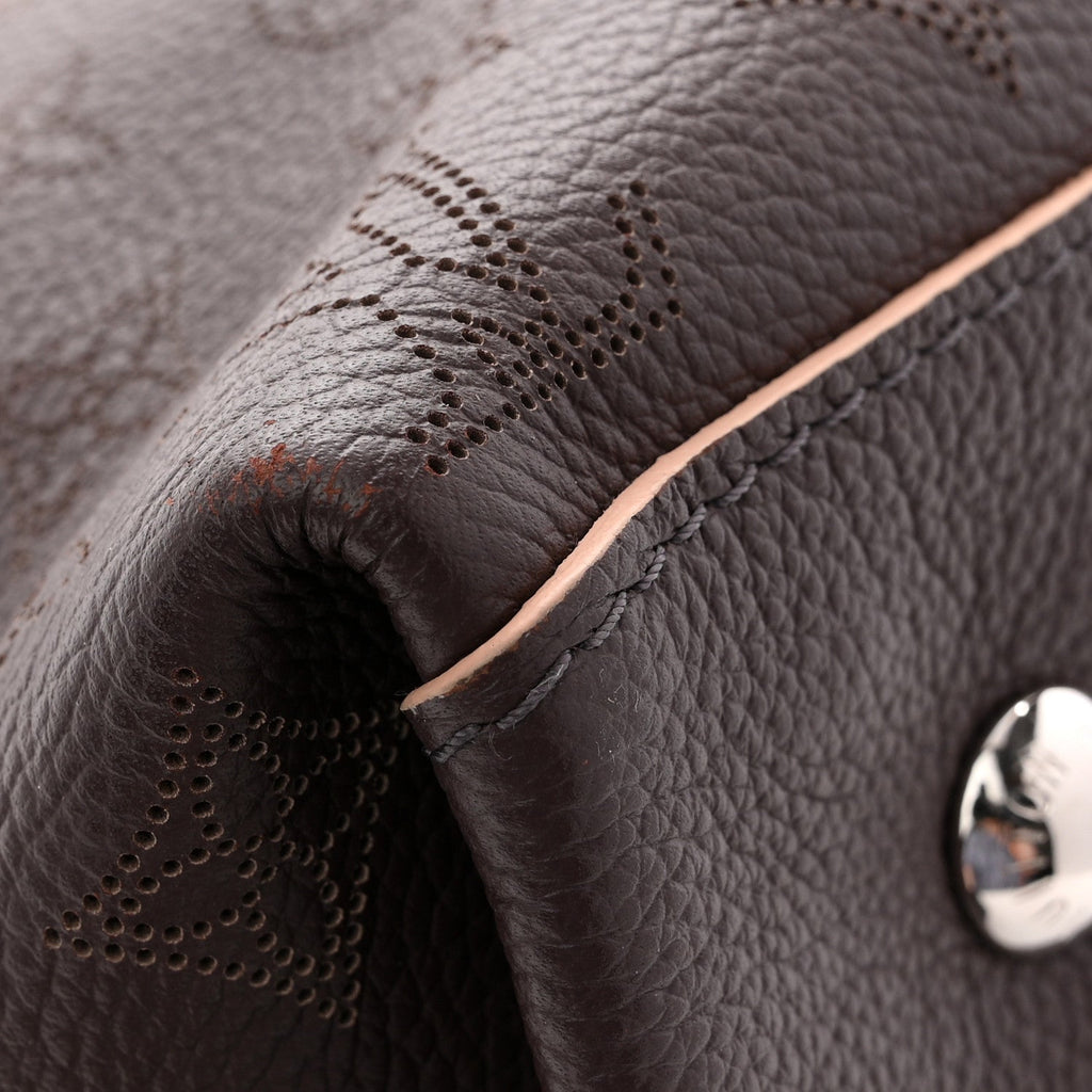 Mahina Carmel Hobo Chocolate