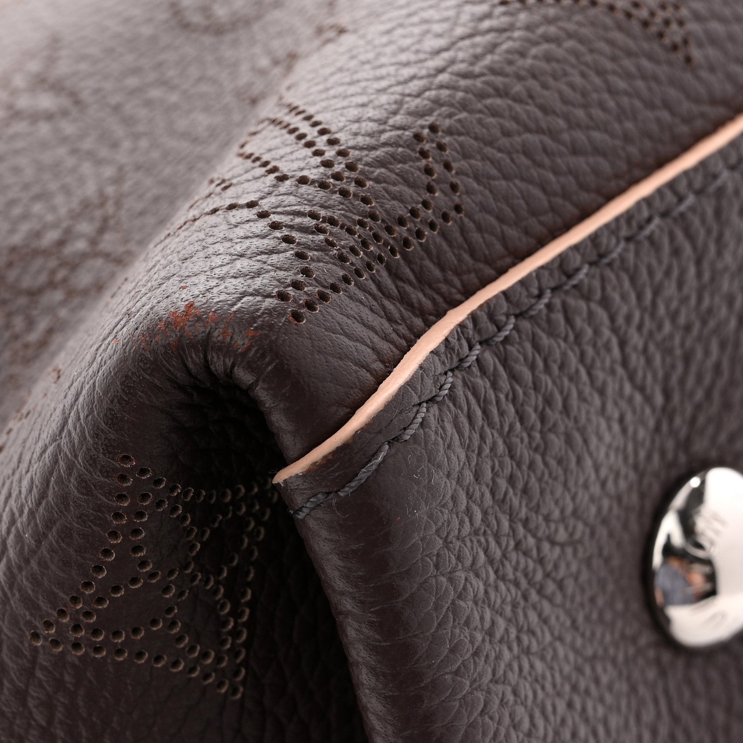 Mahina Carmel Hobo Chocolate
