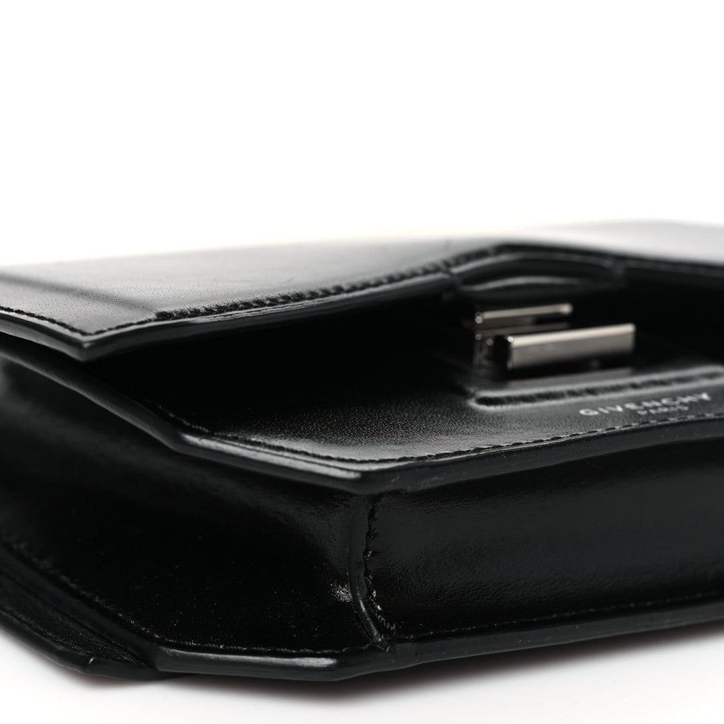 Calfskin Bow Cut Chain Wallet Black