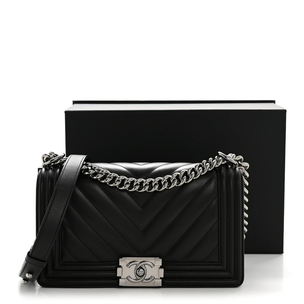Lambskin Chevron Quilted Medium Boy Flap Black