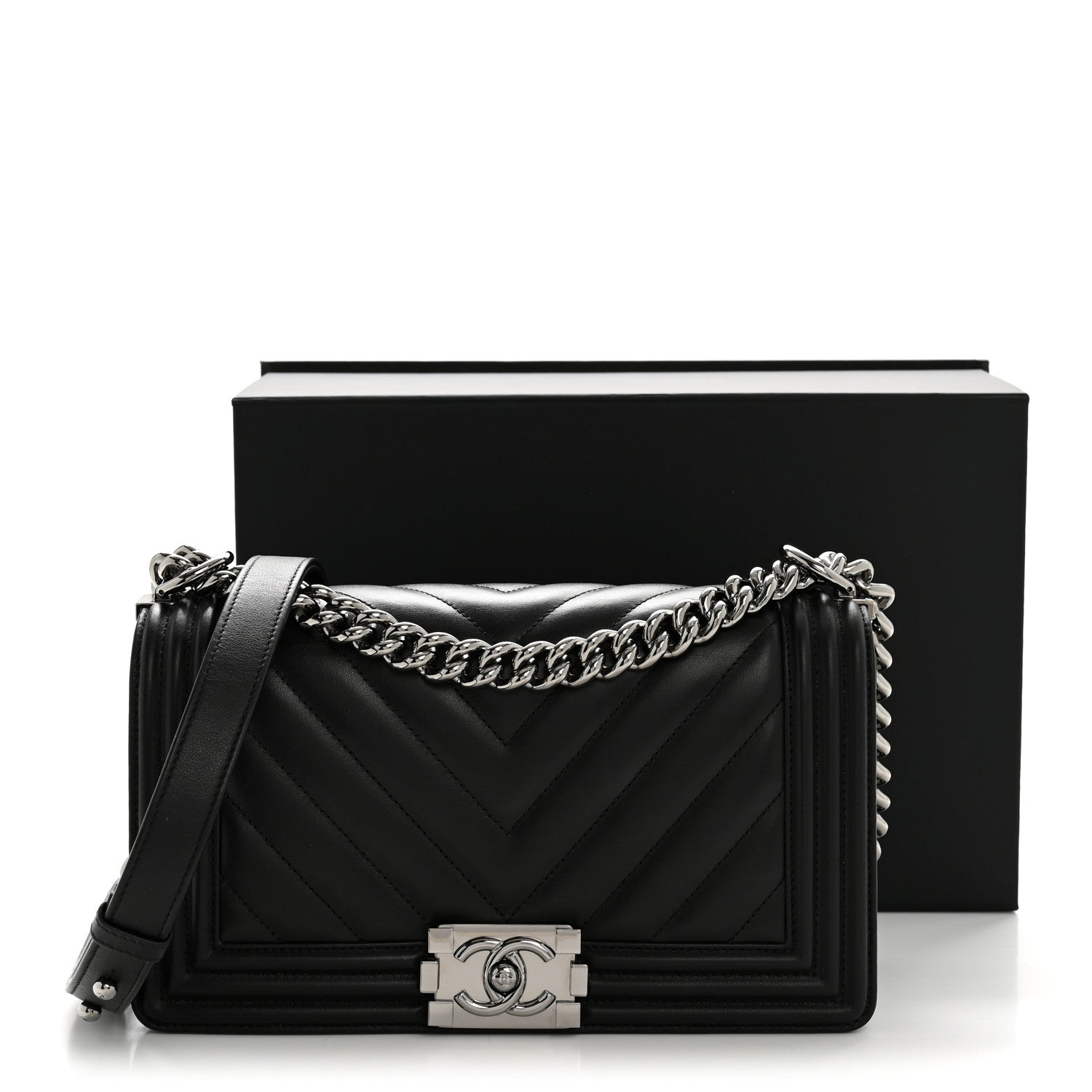 Lambskin Chevron Quilted Medium Boy Flap Black