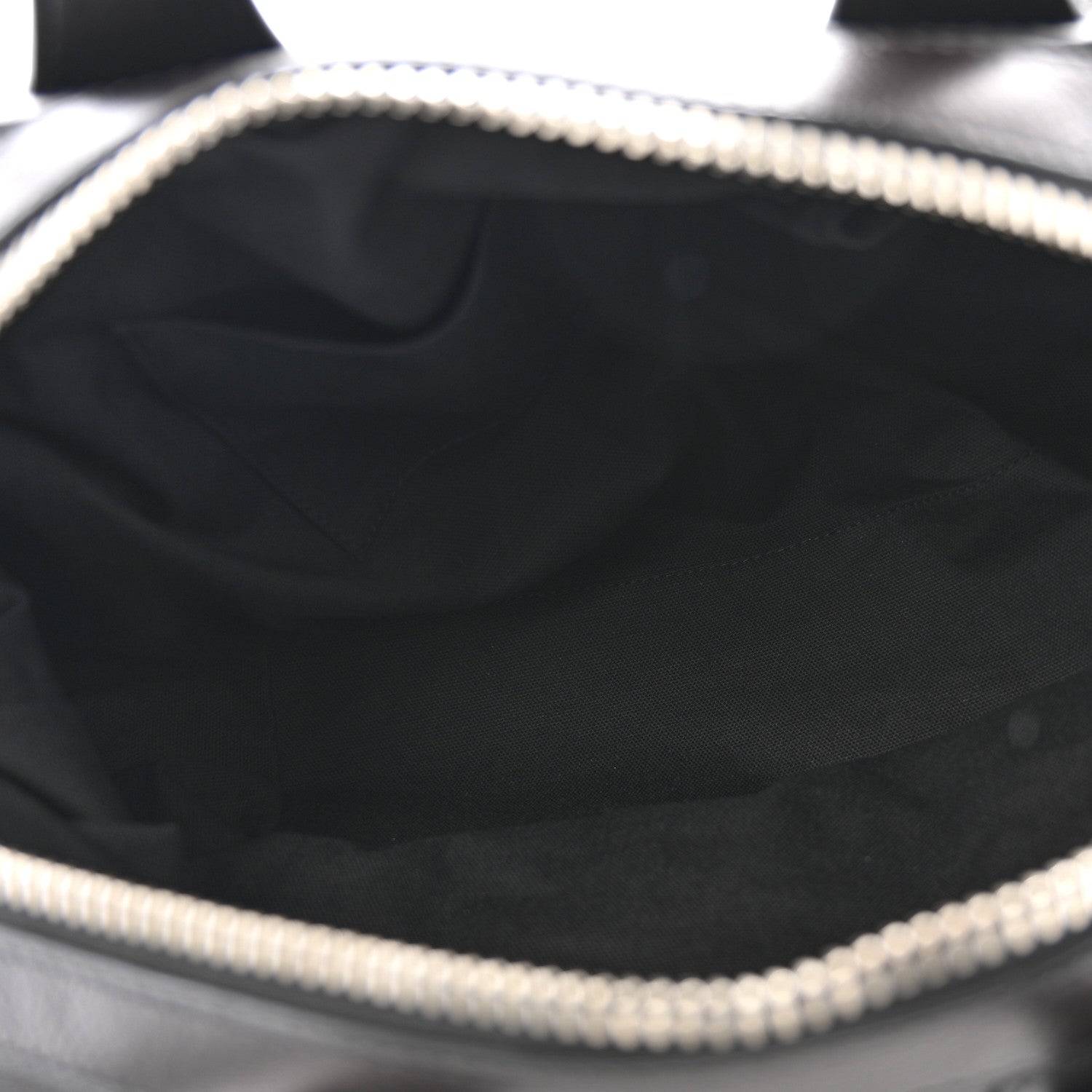 Calfskin Medium Nightingale Black