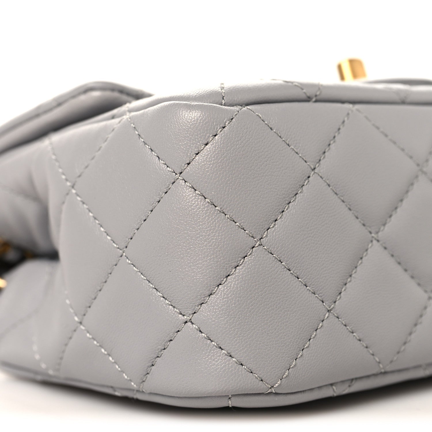 Lambskin Quilted Mini Pearl Crush Flap Light Grey