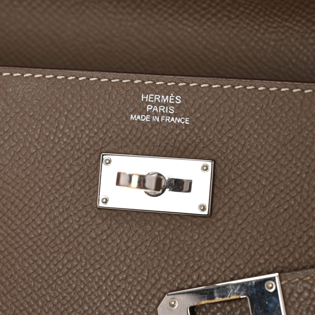 Epsom Kelly Longue Wallet  Etoupe