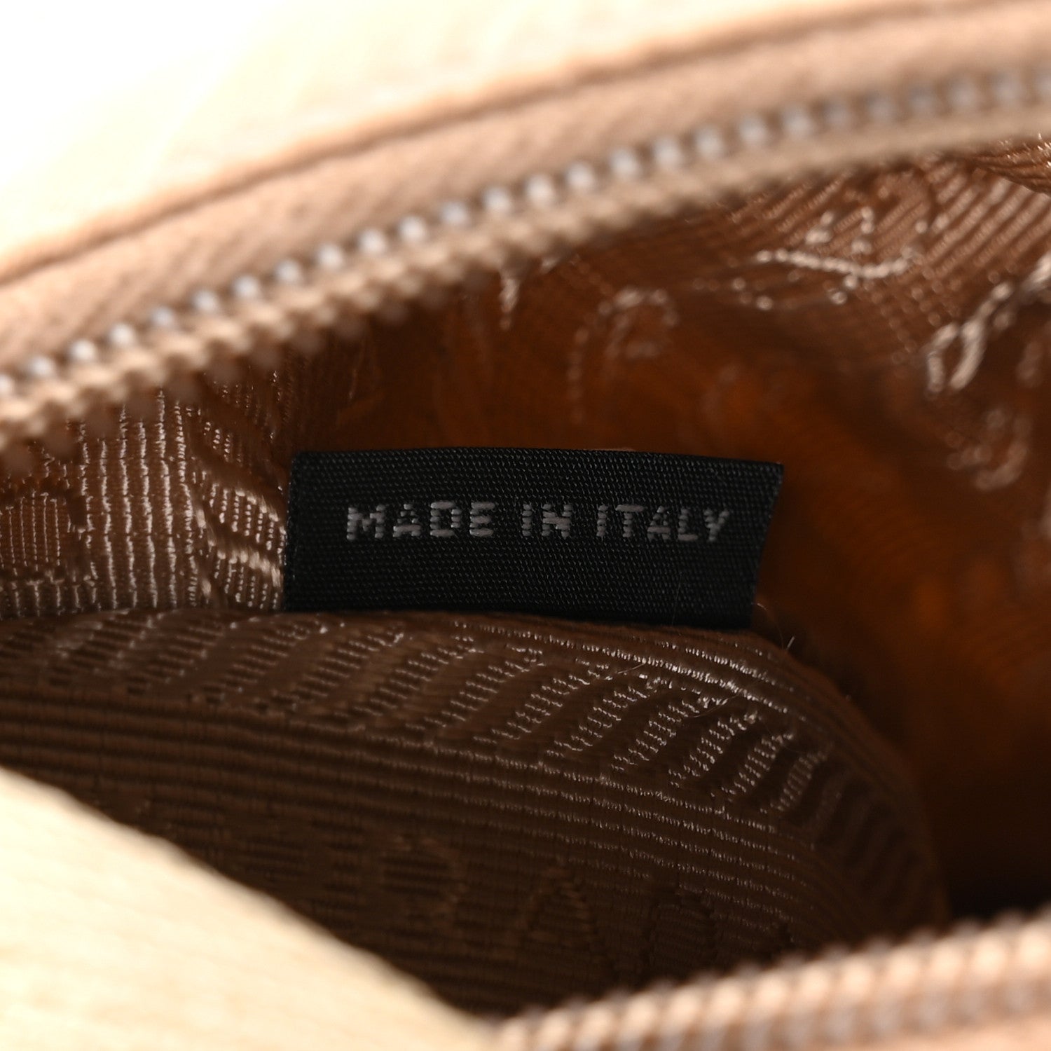 Tessuto Nylon Mini Re-Edition 2000 Bag Cammeo
