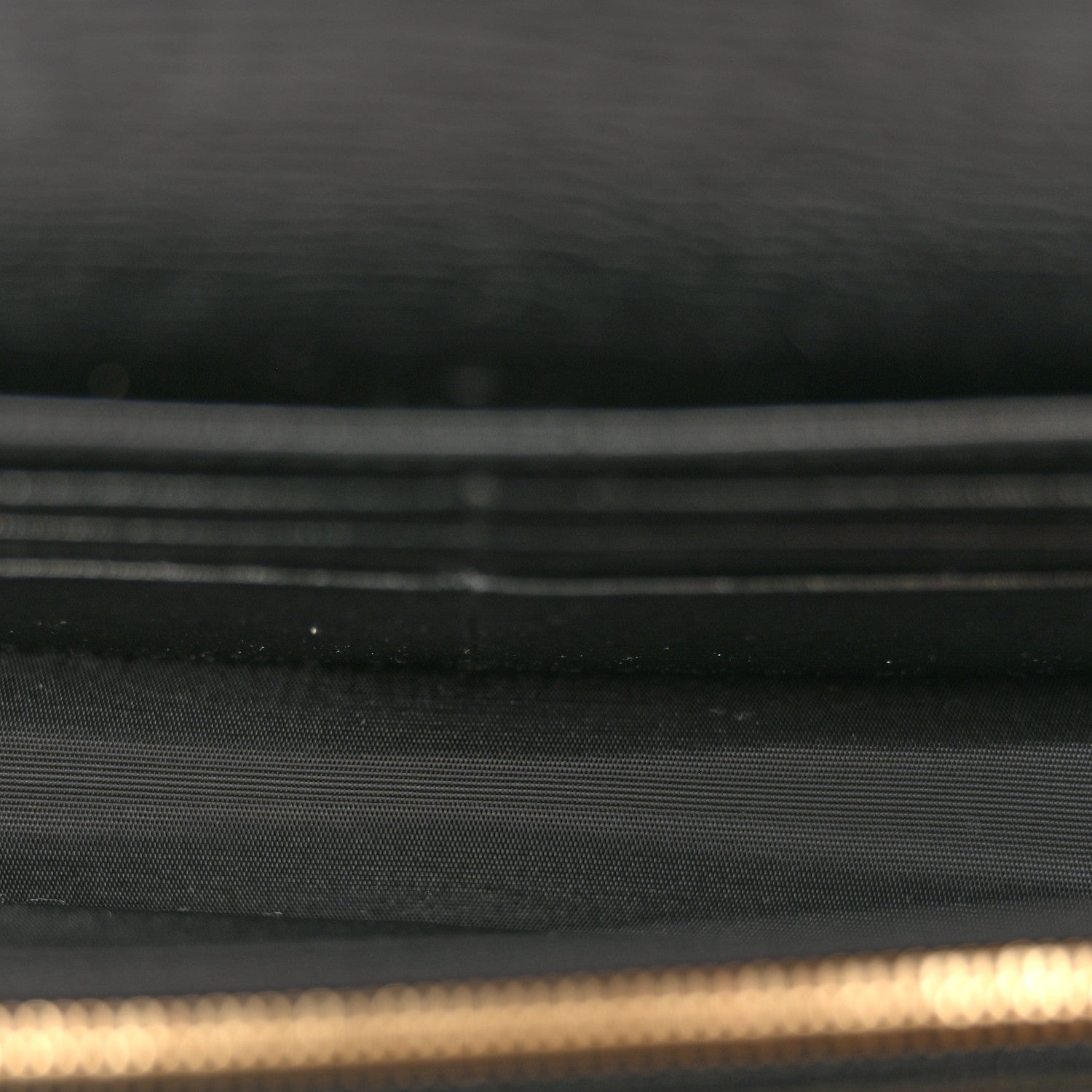 Textured Calfskin Script Logo Wallet On Chain Black