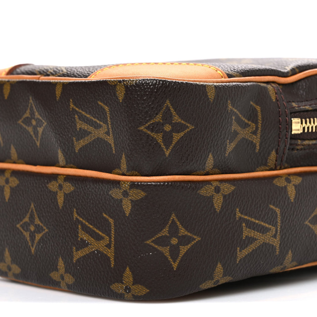 Monogram Amazone