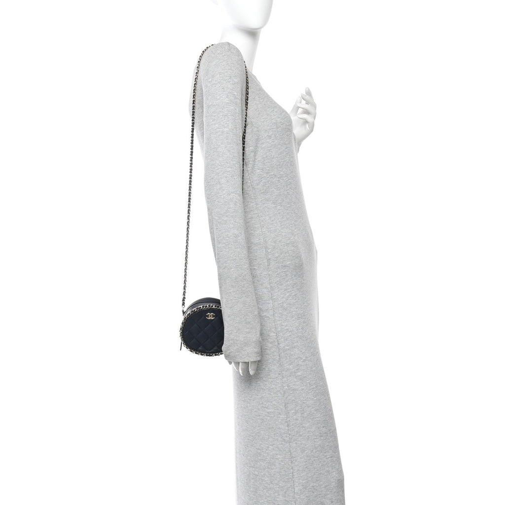 Lambskin Quilted Chain Around CC Round Clutch With Chain Navy