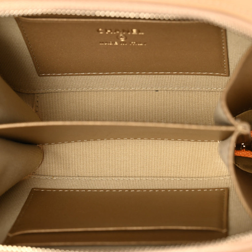 Lambskin Quilted CC Pearl Crush Camera Case Beige