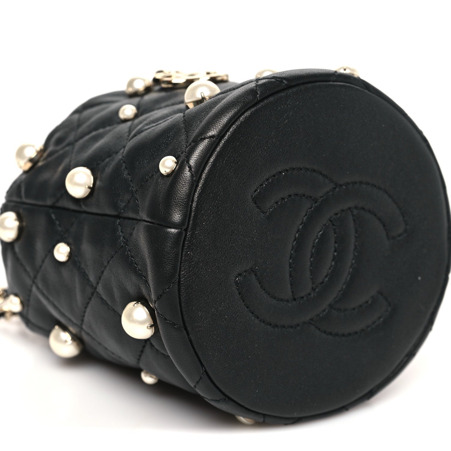 Lambskin Quilted Pearl Mini About Pearls Drawstring Bag Black