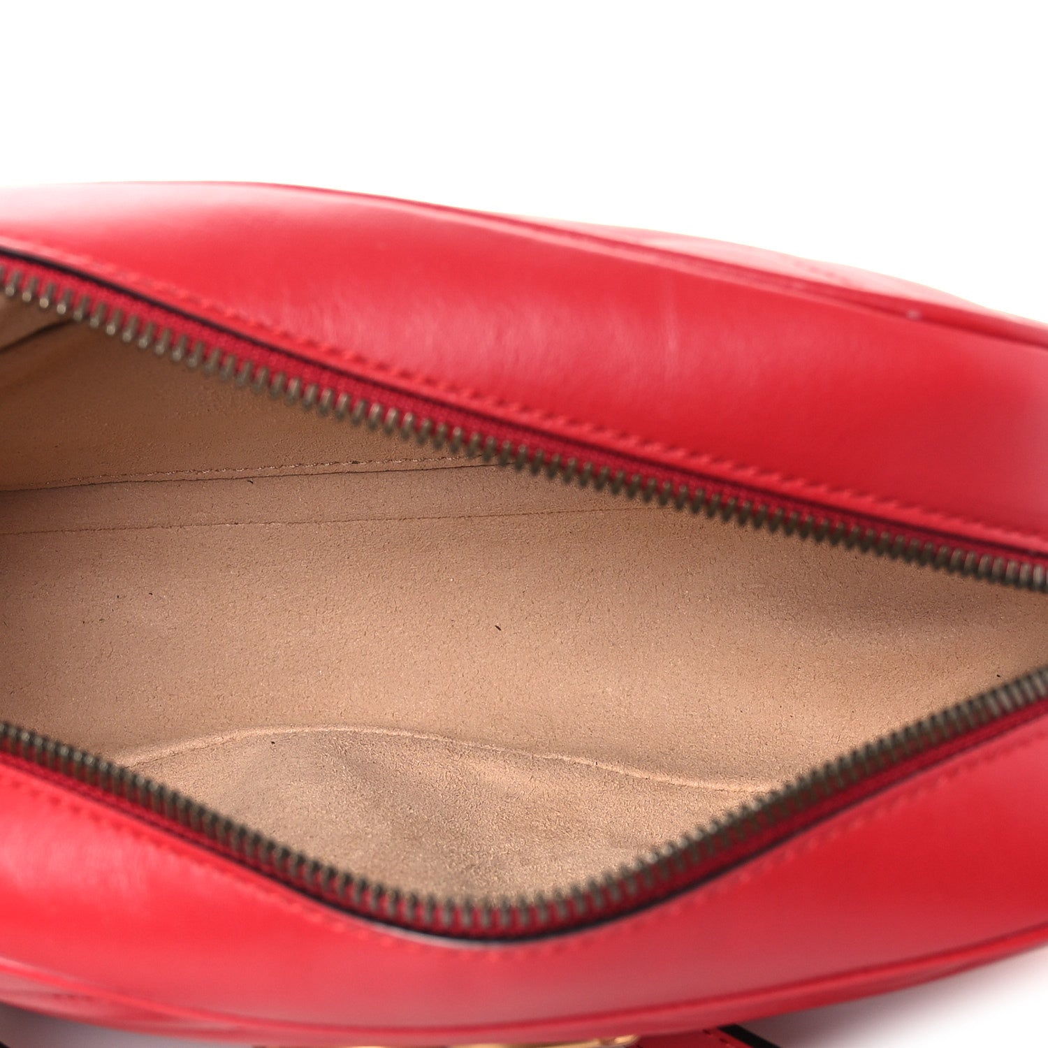 Calfskin Matelasse Small GG Marmont Chain Shoulder Bag Hibiscus Red