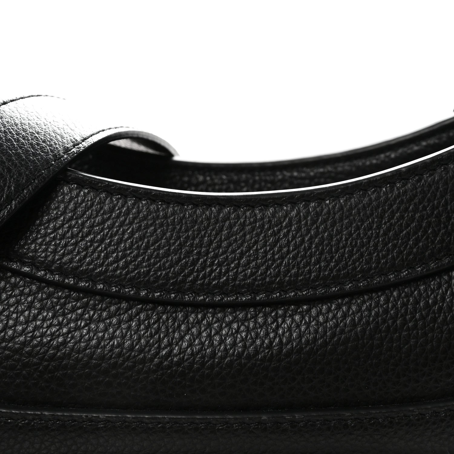 Grained Calfskin Neo Classic Black Hardware Medium City Black