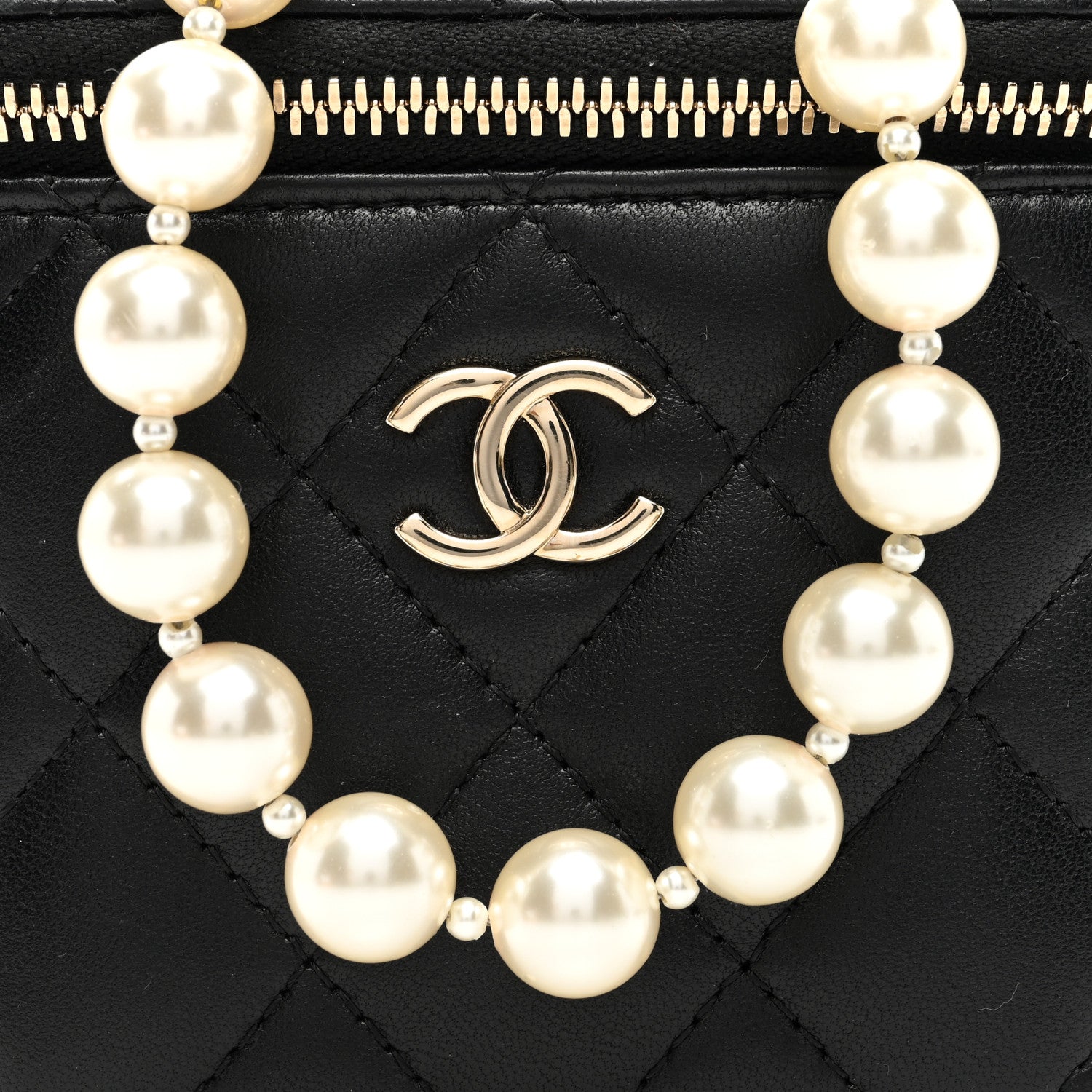 Lambskin Quilted Mini Vanity Case With Pearl Chain Black