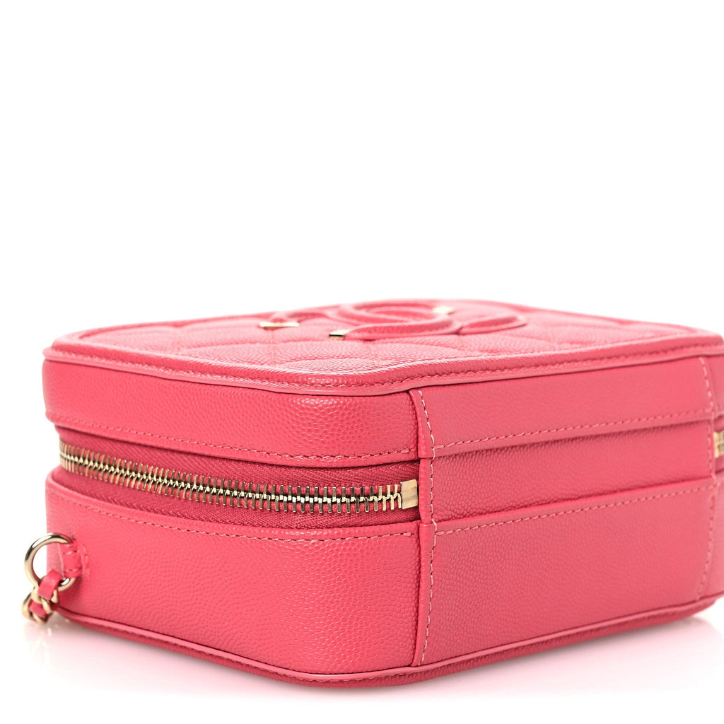 Caviar Quilted Small CC Filigree Vanity Case Pink