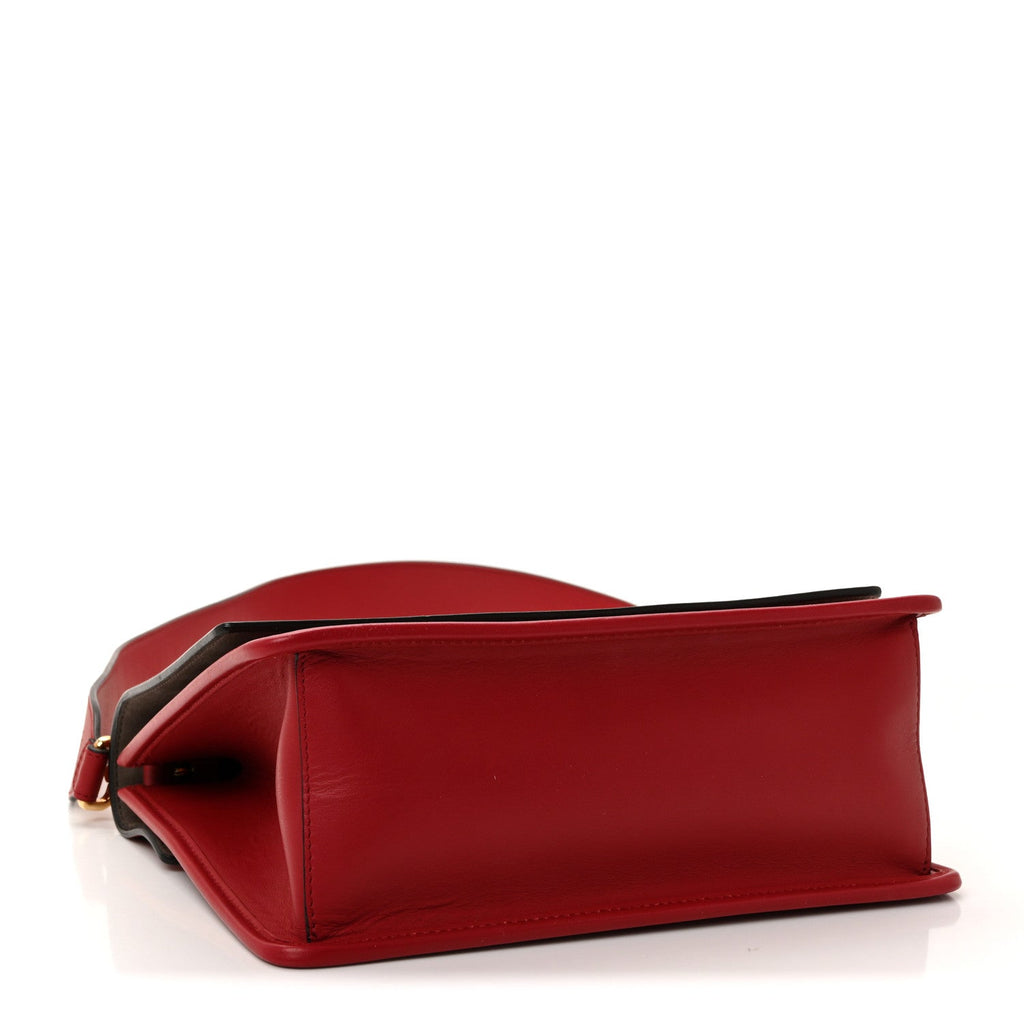 Vitello Century Opaco F is Fendi Kan I Shoulder Fragola