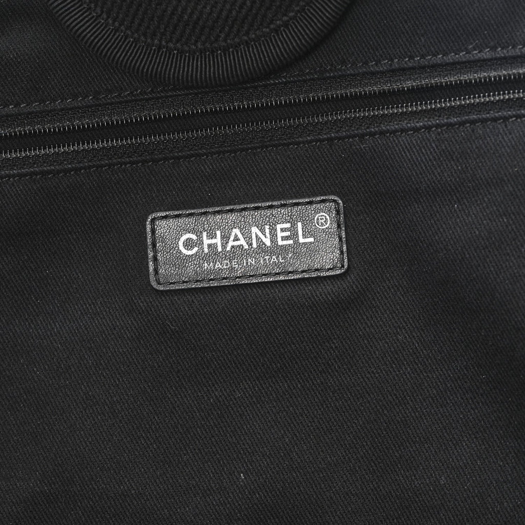 Canvas Pearl Medium Deauville Tote Black