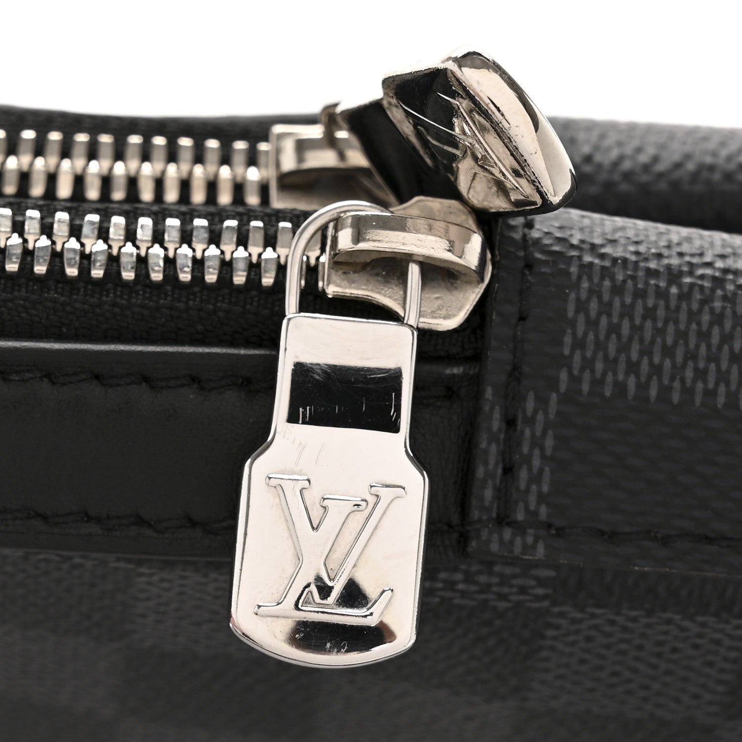 Damier Graphite Avenue Sling Bag NM