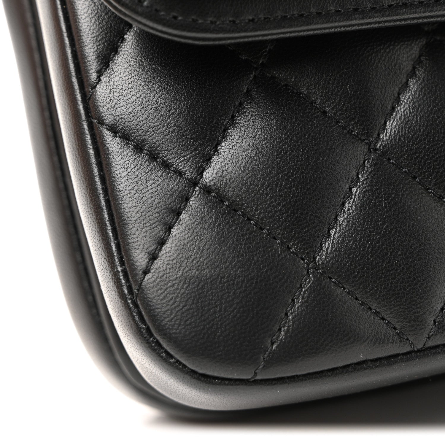 Lambskin Quilted Small CC Chic Flap Black