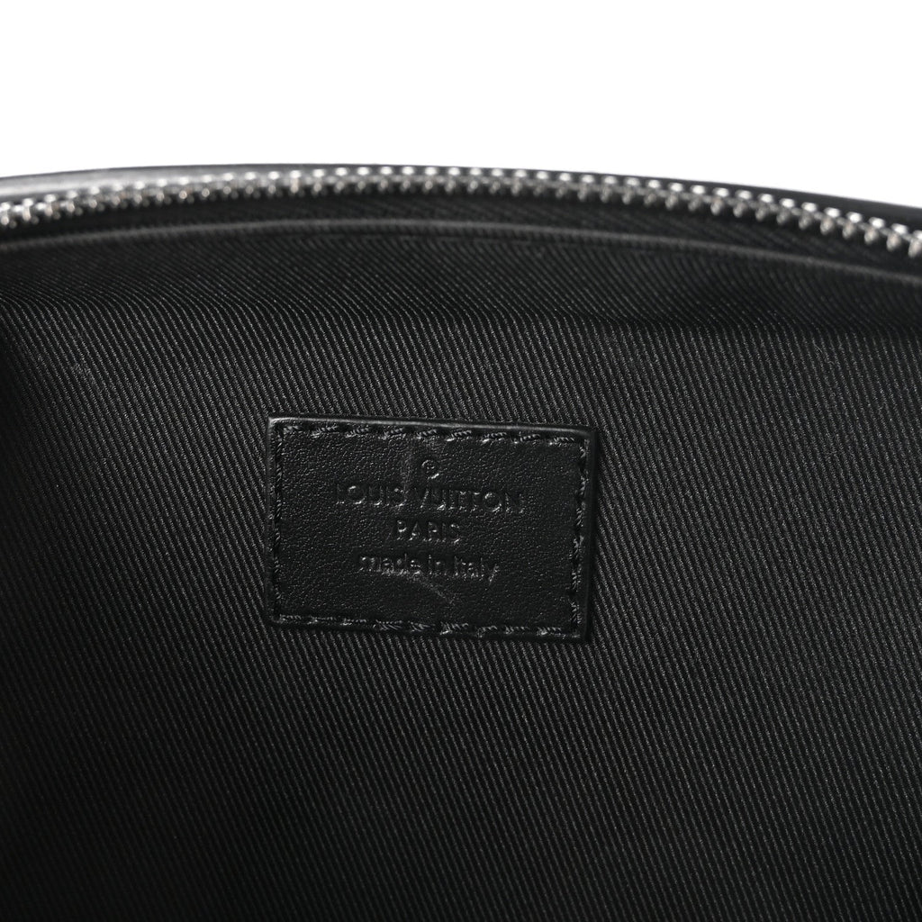 Taurillon Monogram Soft Trunk Black
