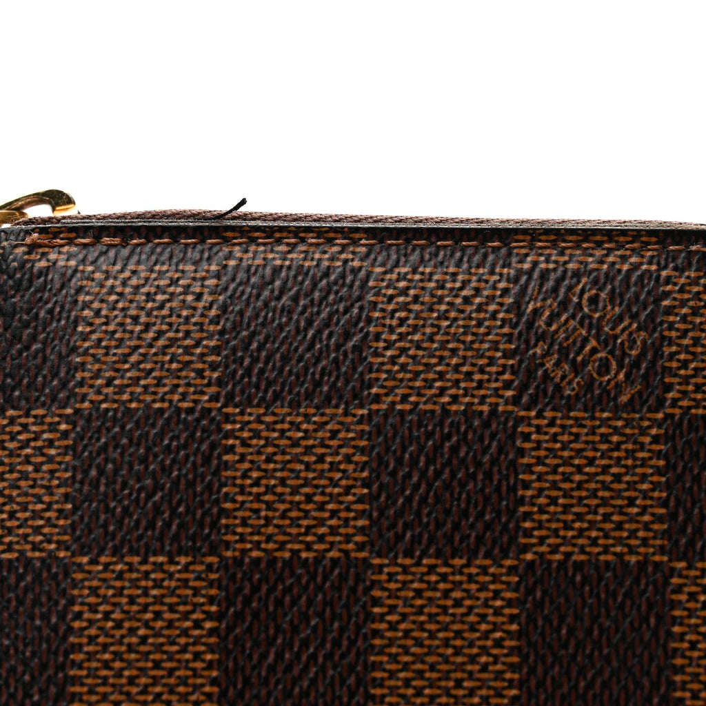 Damier Ebene Zippy Wallet