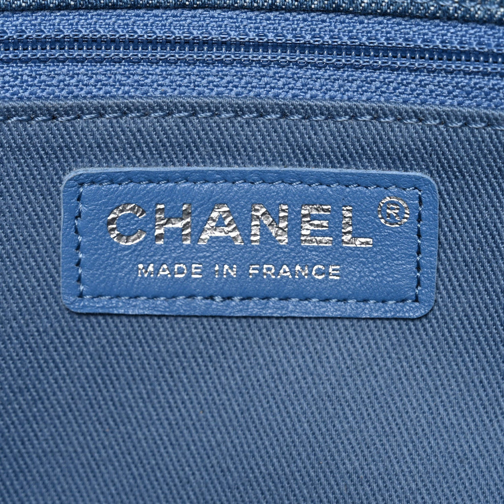 Frayed Denim Quilted Large Blue Chip Flap Blue