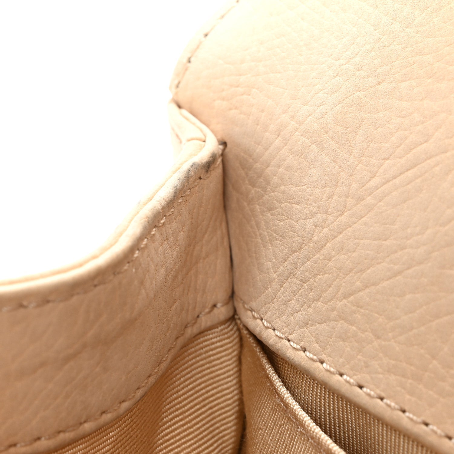 Nubuck Quilted Medium Boy Flap Beige