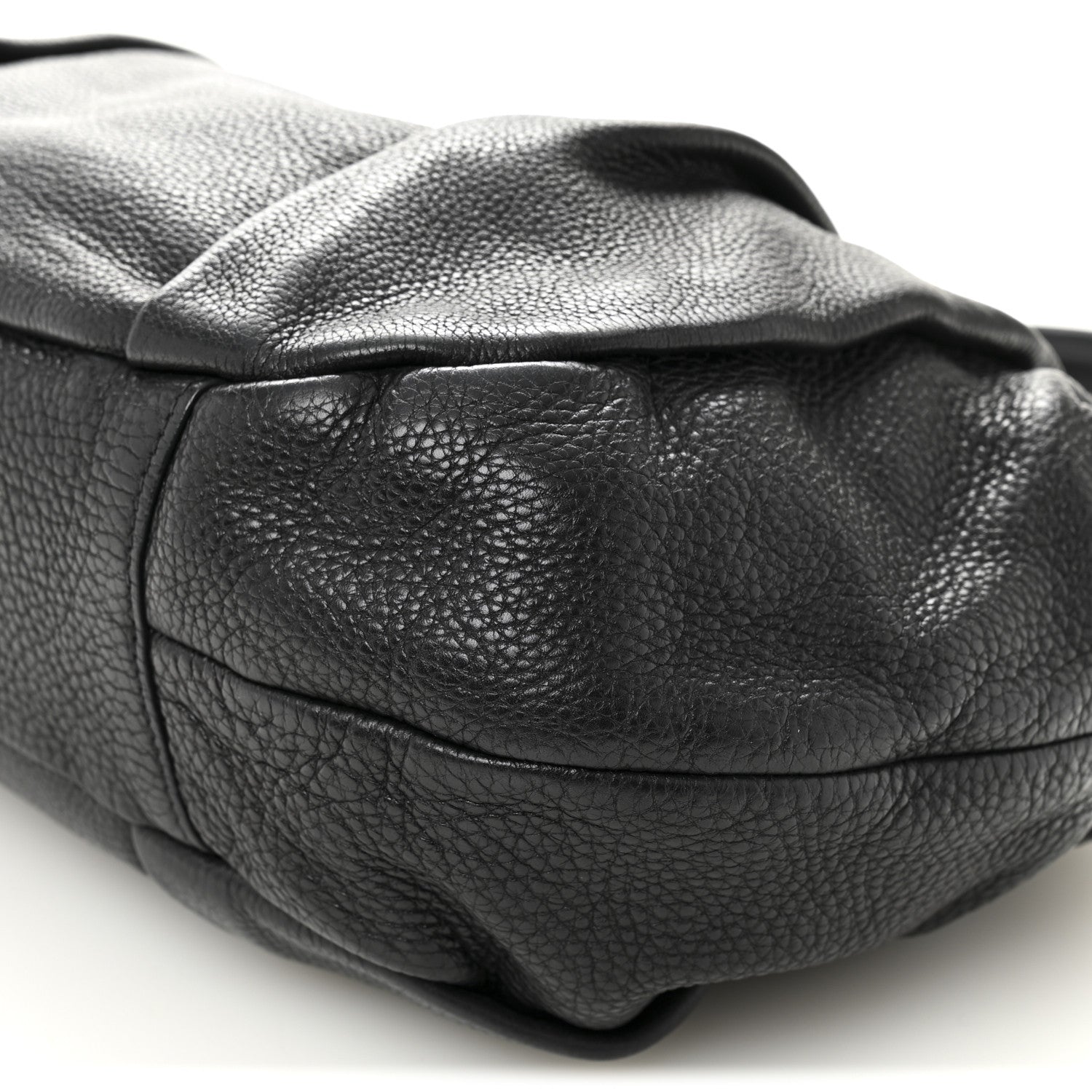 Vitello Daino Shoulder Bag Black