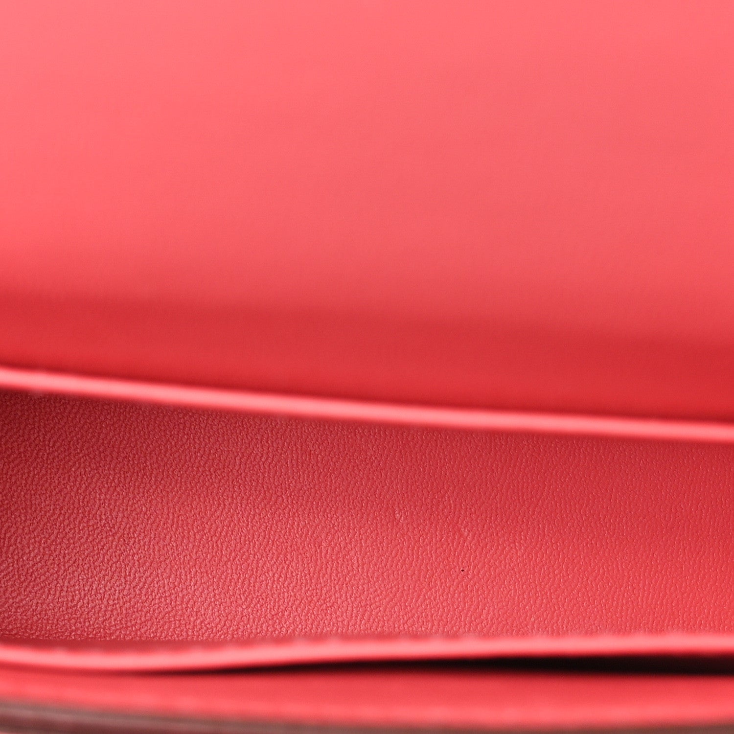 Tadelakt Mini Verrou Chaine Bag Rose Lipstick