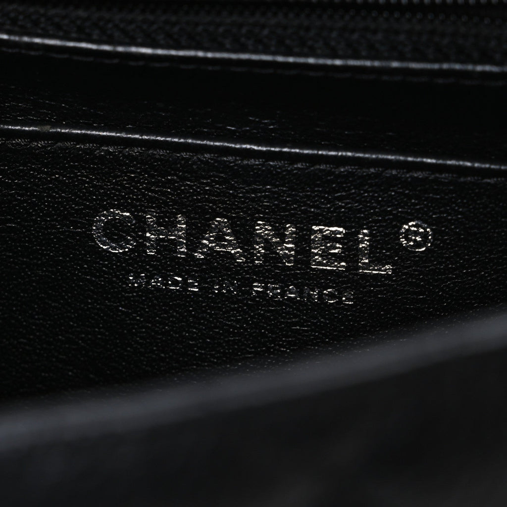 Caviar Quilted Mini Square Flap Black