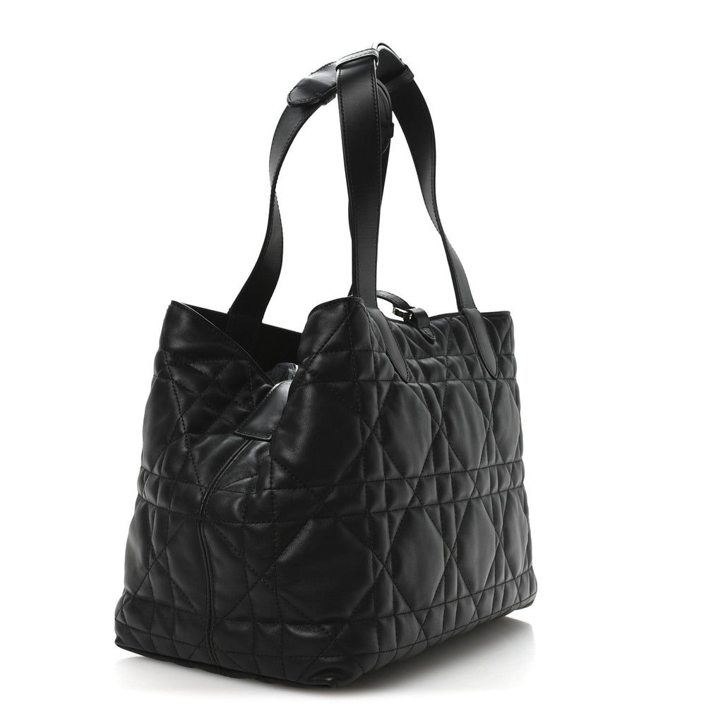 Calfskin Macrocannage Medium Toujours Black