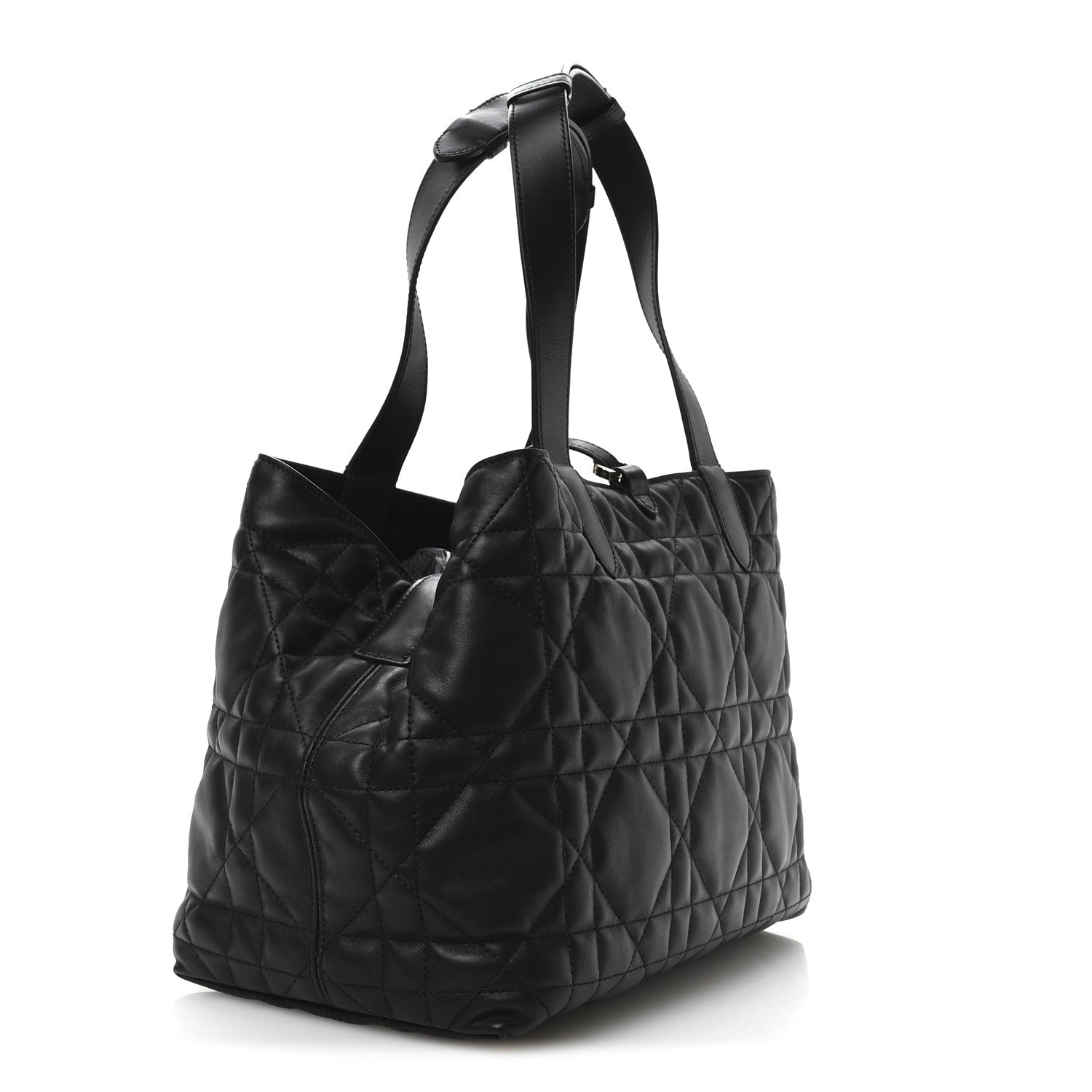 Calfskin Macrocannage Medium Toujours Black