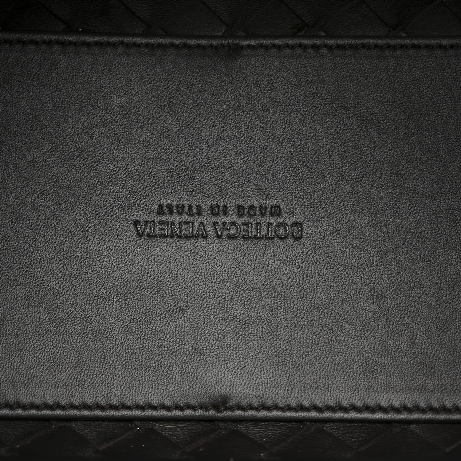 Nappa Intrecciato Medium Andiamo Shoulder Bag Fondant